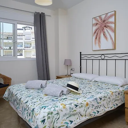Duquesa Sun Apartment *